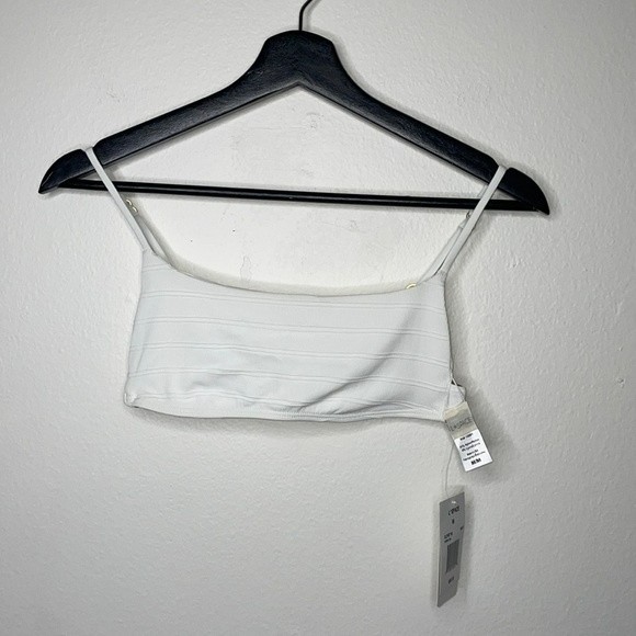 L*SPACE Womens Sz Medium White Piper Bikini Top - Picture 4 of 9